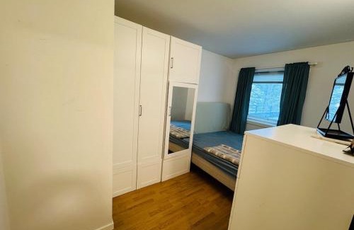 Alna Apartment | Modern Flat Near Metro Garage 85SM