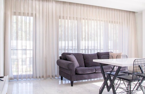 Milas Apartment | Modern Flat w Garden 5 min to Beach in Milas