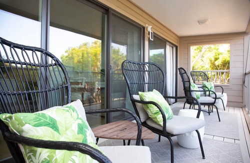 Del Mar Condo | Modern & Fresh Dreamy Coastal with an Ocean View!