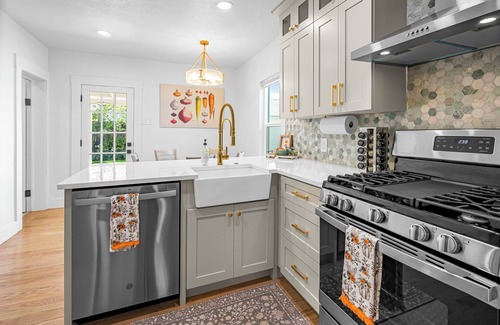 Spanish Fork House | Modern, Fully Renovated Home with Mountain Views & Private Backyard with Patio