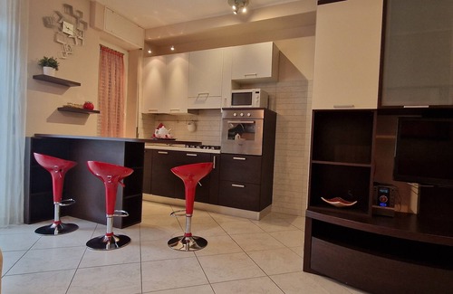 Monza Apartment | Modern furnished two-room apartment near old town and FS station
