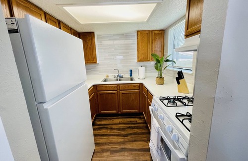 Mahncke Park Apartment | Modern Gem Near Fort Sam Houston