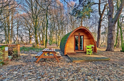 West Stow House | Modern Glamping Pods, Pet-friendly, No deposit