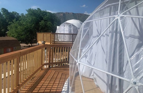 Canon City RV Rental | Modern Glamping Dome | Mountain View Deck | Near Downtown Cañon City