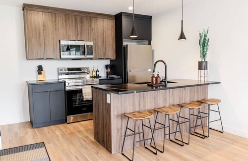 Winnipeg Apartment | Modern Haven | Steps to Downtown