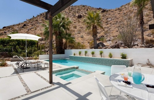 Palm Springs House | Modern Hillside Retreat+Private+Great Views+Wind-Protected +Paradise!