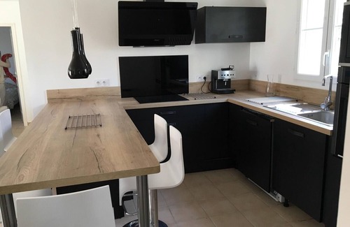 Saint-Pierre-d'Oleron House | Modern house 200m from beach, 4 bedrooms, private garden, Wifi, bikes - Saint-Pierre-d'Oléron