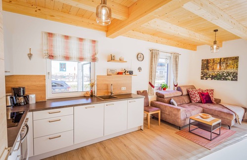 Sankt Georgen am Reith Apartment | Modern holiday apartment (85 sqm) with sun terrace and carport