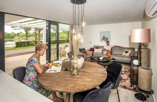Maasbree House | Modern holiday home in Limburg
