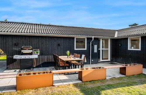 Skjern House | Modern Holiday Home With 3 Bedrooms, Completely Renovated In 2025 And Located Close To Rinkøbing Fjord