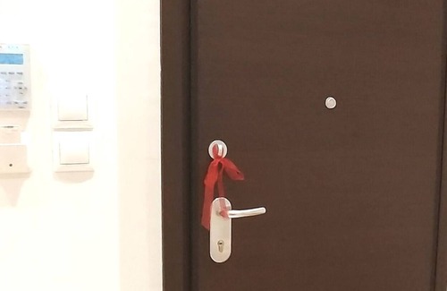 Ampelokipoi Apartment | Modern Home, 6mins from the Metro