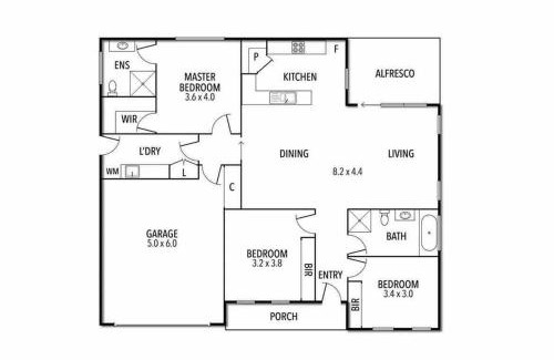 Mansfield House | Modern home away from home