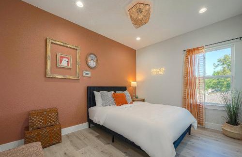 Northside House | Modern Home Near Downtown with Fast WiFi, BBQ, Games & EV equipped!