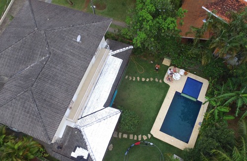 Praia do Pauba House | Modern house in gated community