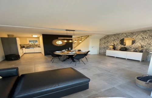 Jalhay House | Modern house in Jalhay with terrace