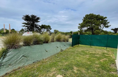 Groix House | Modern House Near Beach and Village in Groix