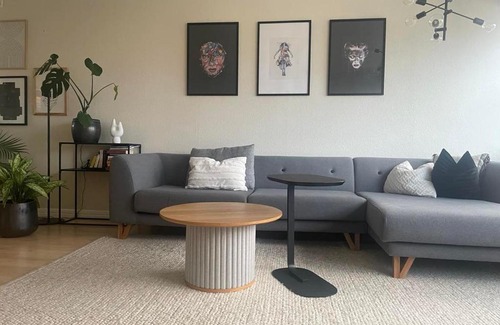 Lunde Apartment | Modern house with office possibilities