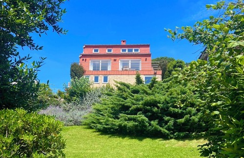 Pedrena House | “MODERN HOUSE WITH SPECTACULAR VIEWS TO THE SANTANDER BAY”