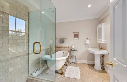 Katonah House | Modern Hudson Valley Farmhouse just 50 min from NYC