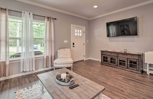 Huntsville House | Modern Hunstville Home ~ 3 Miles to Main Street!