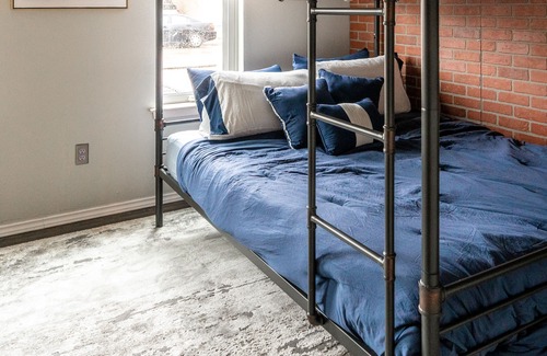 Northeast Carrollton House | Modern Industrial loft | King Bed | 2BR 2 BA