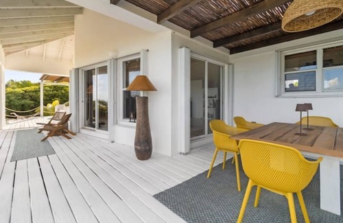 Spanish Wells House | Modern Island Waterfront Home