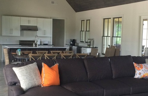 Bremen House | Modern Lake House on Smith Lake, AL close to Birmingham and Huntsville
