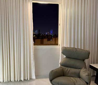 As Sulimaniyah Apartment | Modern living and bedroom