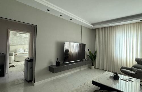 As Sulimaniyah Apartment | Modern living and bedroom