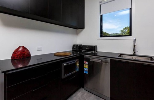 Trentham House | Modern living in brand new home