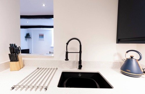 Holmbridge House | Modern Luxury Cottage based in Holmfirth