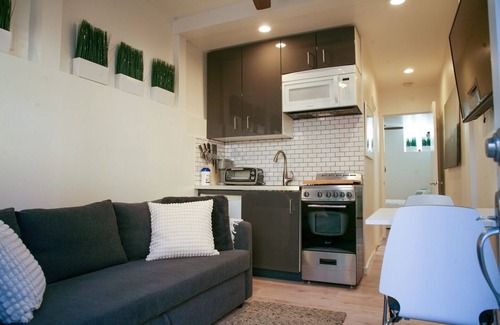 The Strand Apartment | Modern Manhattan Beach House - Steps to the Beach and world class surfing!