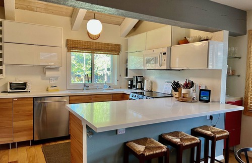 Mammoth Lakes Condo | Modern Mountain Get-Away-Wildflower 1 BR + Loft/2 BA Condo