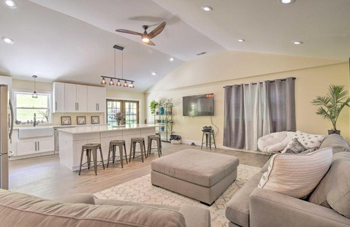 Town of East Fishkill House | Modern NY Home with Views By Hudson Valley Hiking!