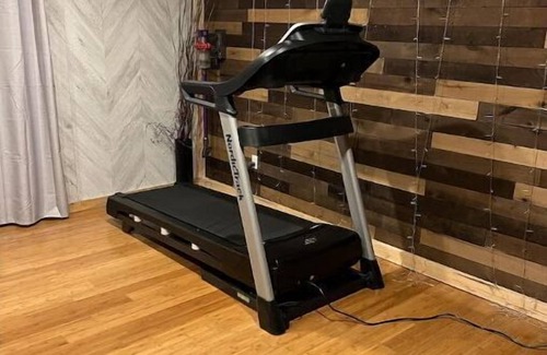 Lone Butte Apartment | Modern one bedroom suite in the cariboo with a gym
