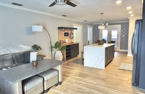 St. Cloud House | Modern Peaceful Pool Home, 25 Mins To Theme Parks!