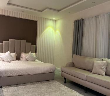 Al Kura Apartment | Modern Penthouse Apartment in Al Yaqoot, North Obhur, Jeddah