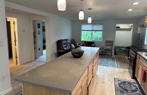 Spenard House | Modern, quiet 2-bedroom house in midtown