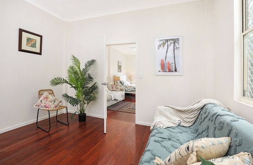 Rosemount Apartment | Modern retreat set amongst tropical garden, central to everything on the Coast.