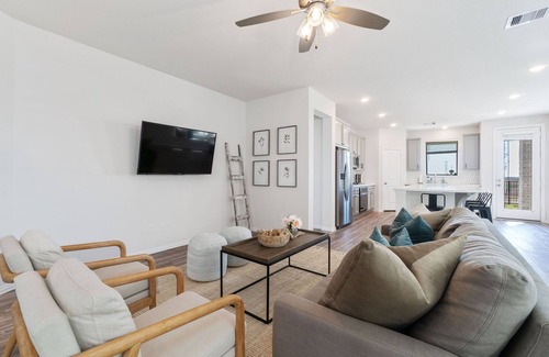 Cypress House | Modern Retreat with Game Room & Greenbelt Views - 60 day min stay
