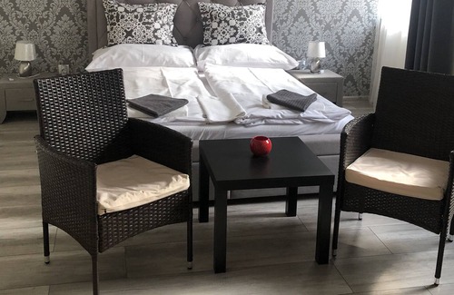Eger House | Modern room in the heart of the city for 2 person