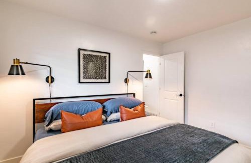 People's Freeway House | Modern Rustic Stay with Hot Tub near Downtown