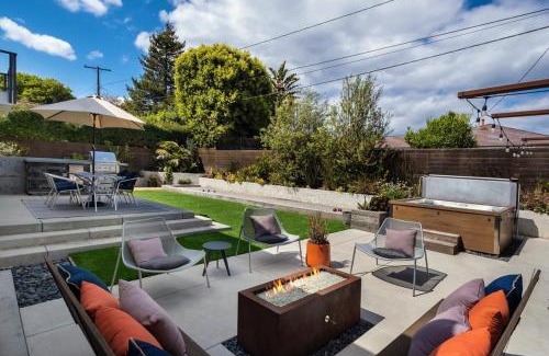 East Mesa House | Modern Sea Escape