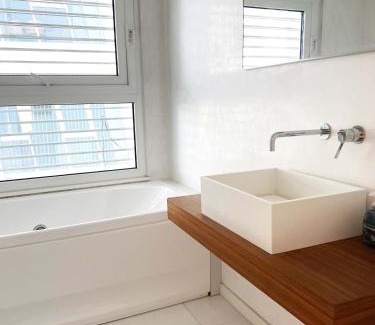Potamos tis Germasogeias Apartment | Modern seafront apartment