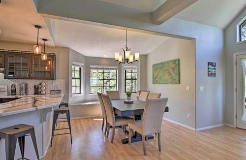 Timberland Acres Cabin | Modern Show Low Retreat w/ Deck & Mtn Views!