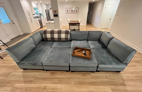 North Austin Civic Association House | Modern Smart Home - Central & Quiet Location!