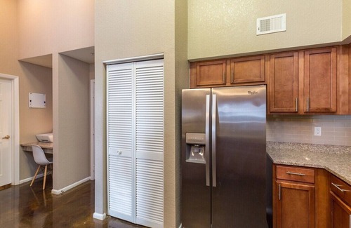 Channel District Apartment | Modern + Smart | King Bed | 55" & 43" TV Sleeps 4
