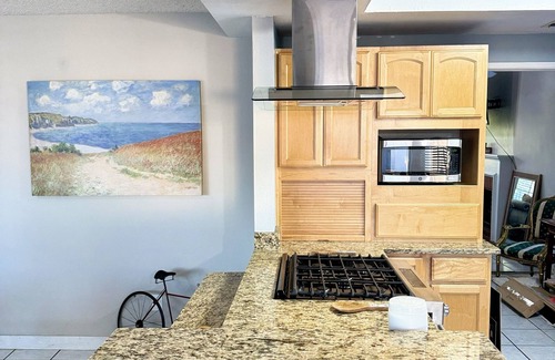 Moreno Valley House | Modern & Spacious Family and Friend 4Bedroom House in Moreno Valley