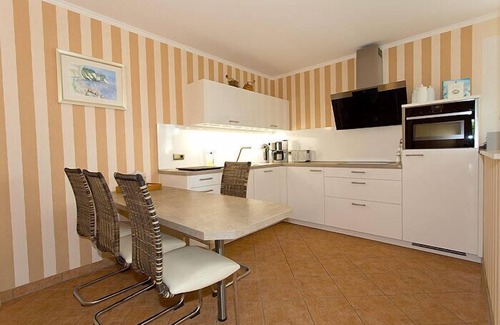 Sehlen Apartment | Modern, spacious, high quality furnished, apartment for 2-3 people