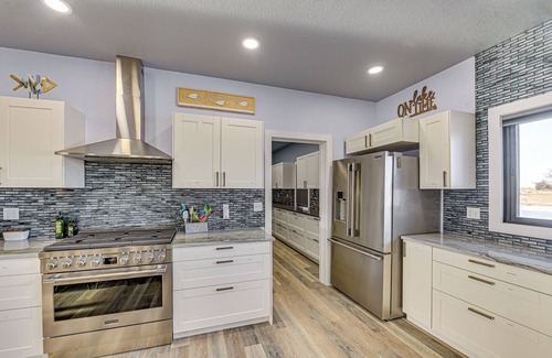 Fort Peck House | Modern & Spacious Luxe Home in Remote Fort Peck!